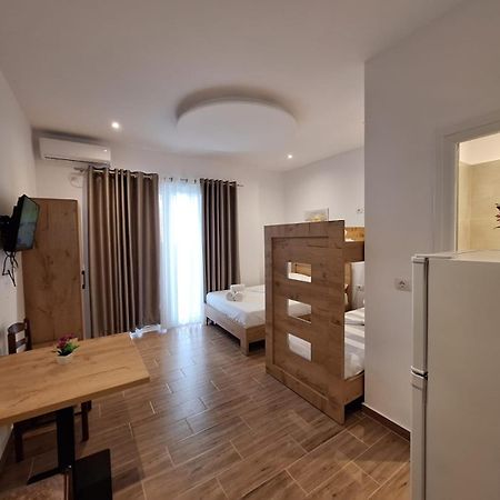 Xuxi Apartments Lukove Luaran gambar